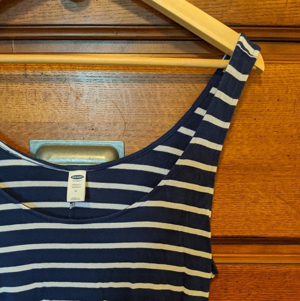 Bodycon maternity dress